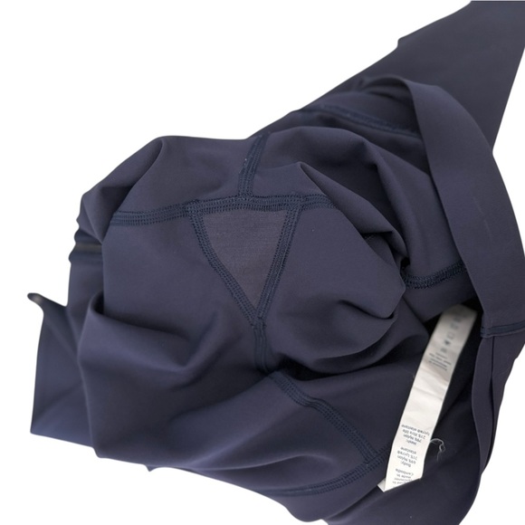 Lululemon Pace Perfect 7/8 Tight (25") Midnight‎ Navy - Picture 14 of 17